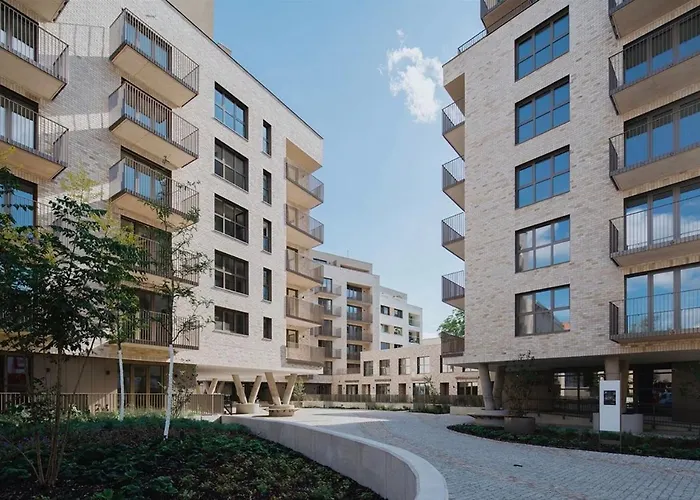 The Bakery N405, Gym & Netflix Apartment